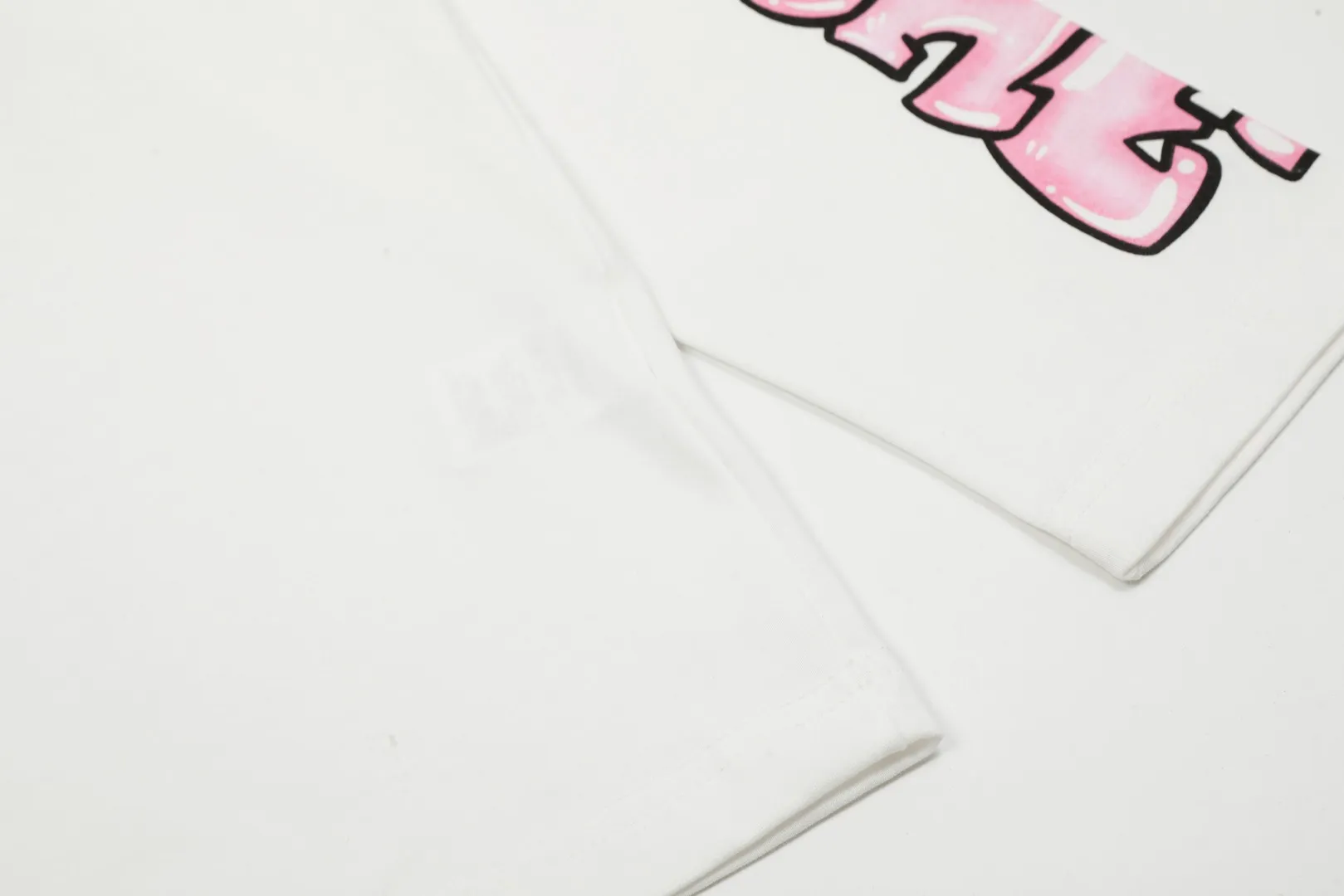 vivienne west wood Vivienne Powerpuff Girls ID Unicorn Arm Cartoon Long Sleeves Super age-reducing Cartoon Unicorn Arm Prints on both sides of the sleeves Photos beyond the photo High practicality for inner wear and outer wear Full series of correct accessories Every detail is completely restored Straight to the full size Size: S M L Pink Green Blue